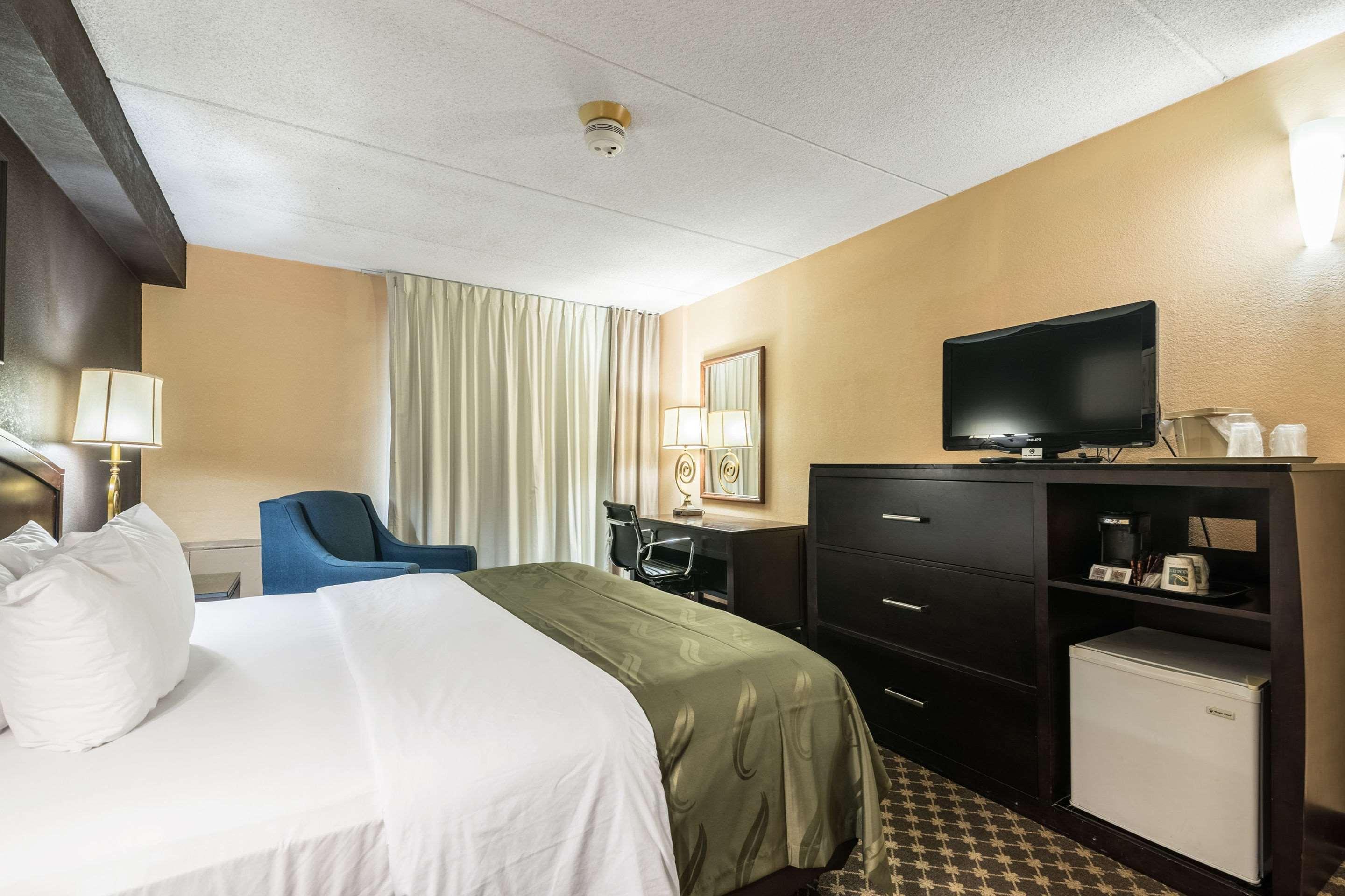 Quality Inn Ithaca - University Area Zewnętrze zdjęcie