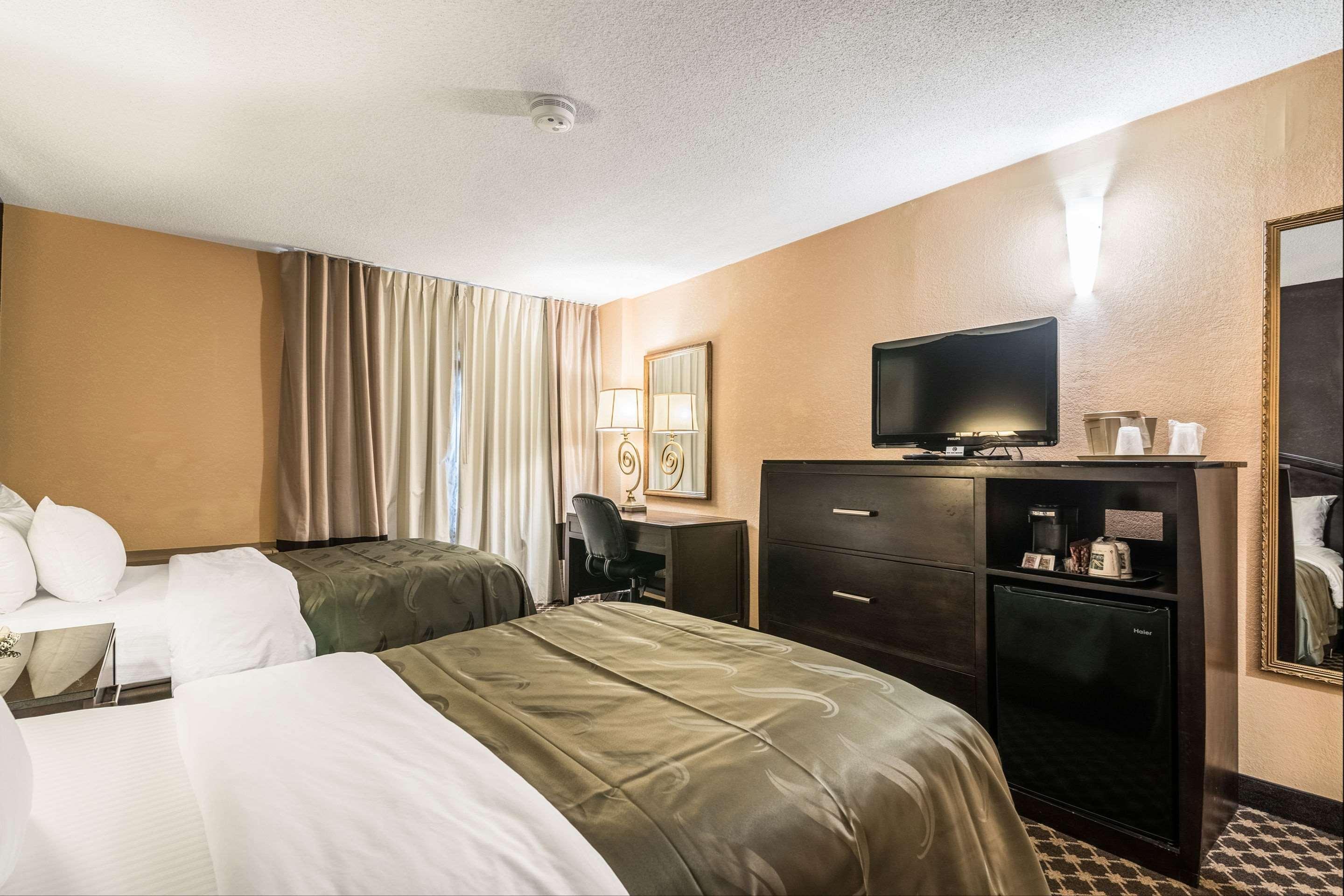Quality Inn Ithaca - University Area Zewnętrze zdjęcie