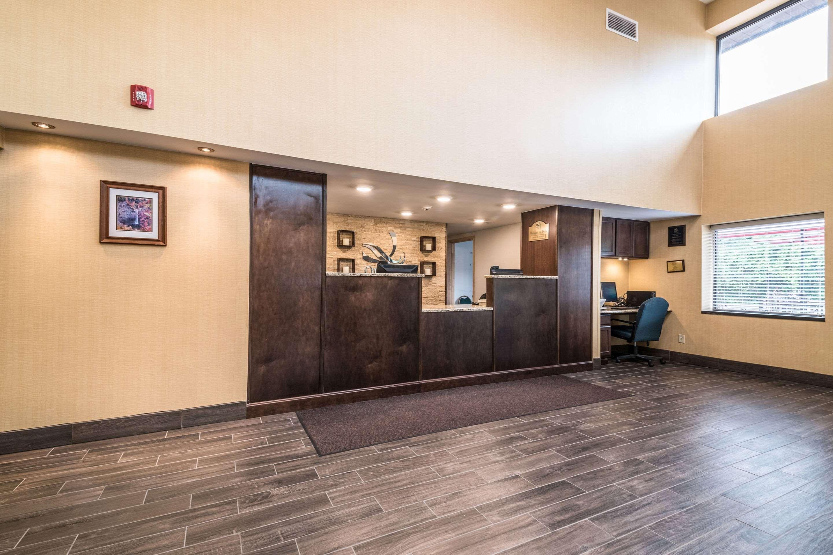 Quality Inn Ithaca - University Area Zewnętrze zdjęcie