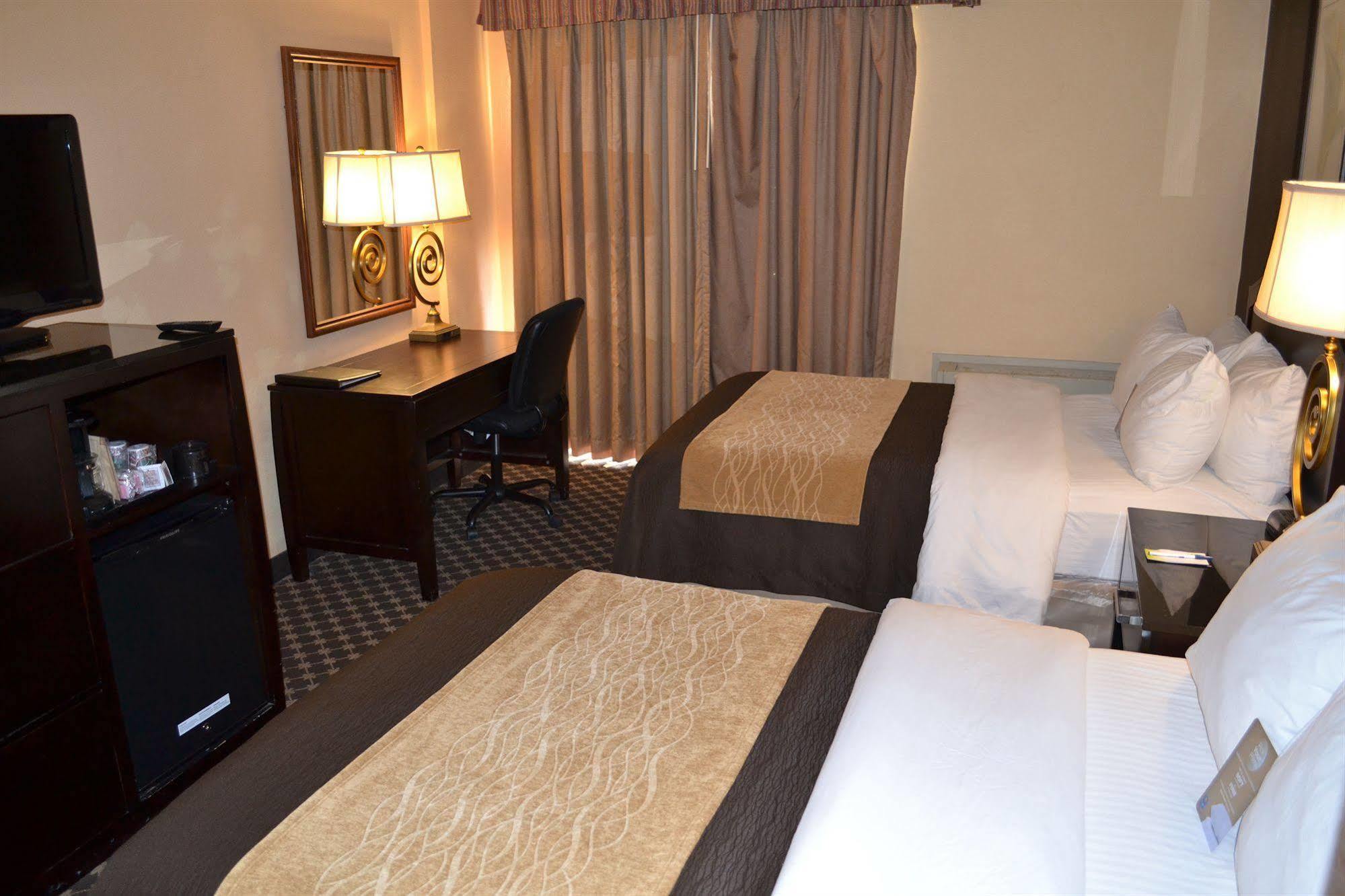Quality Inn Ithaca - University Area Zewnętrze zdjęcie